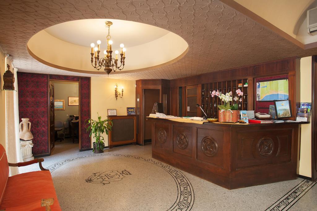 Hotel Splendid Mare لايقويليا المظهر الخارجي الصورة